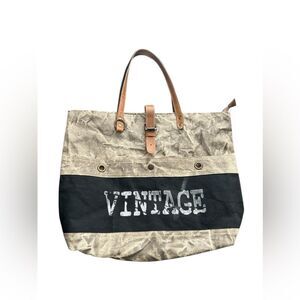 BHRAYNA Tote Bag